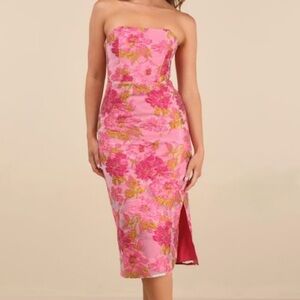 NWT Lulu’s Upgraded Event Pink Jacquard Strapless Bustier Midi Dress Size Medium